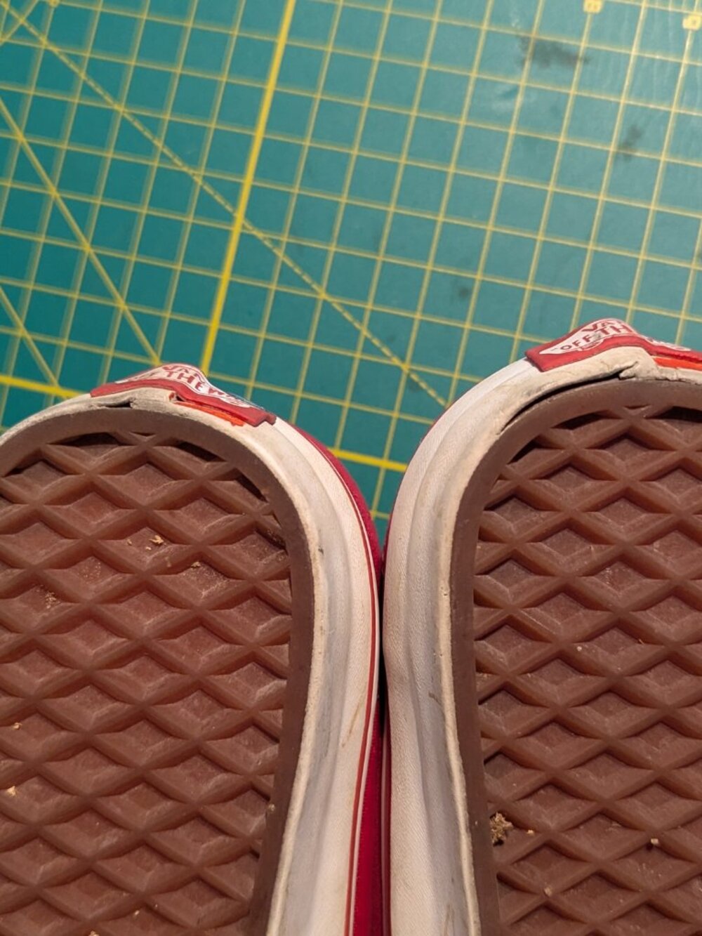 Mens Authentic Red Vans - Picture 9 of 10